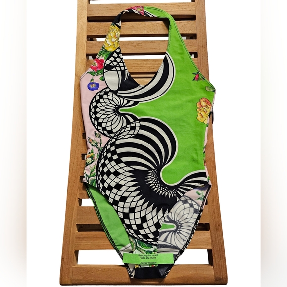 Gianni Versace Versus Swimsuit - Picture 3 of 5